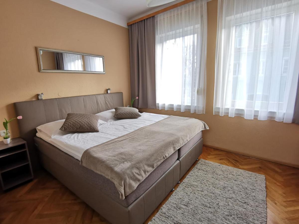 פלדבאך Hotel & Wirtshaus Hoedl-Kaplan מראה חיצוני תמונה