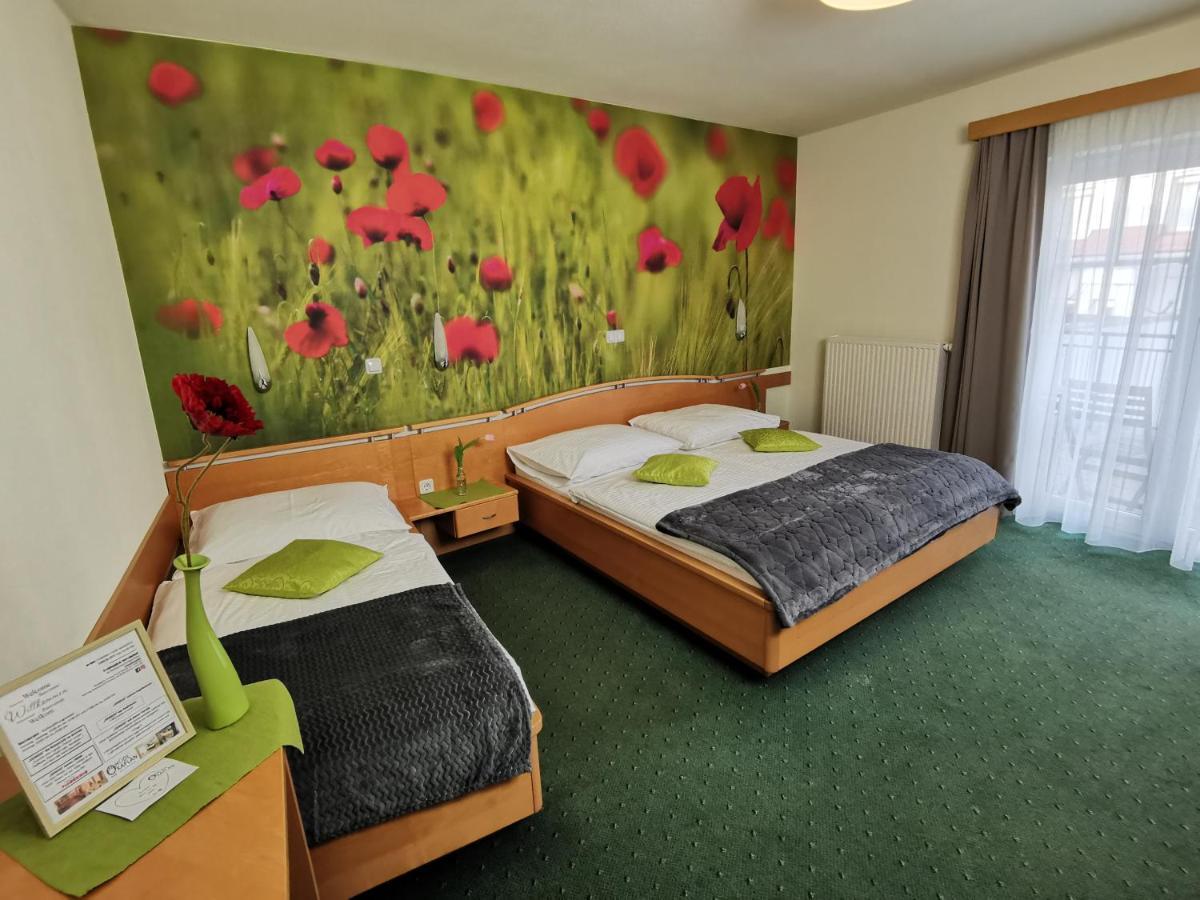 פלדבאך Hotel & Wirtshaus Hoedl-Kaplan מראה חיצוני תמונה